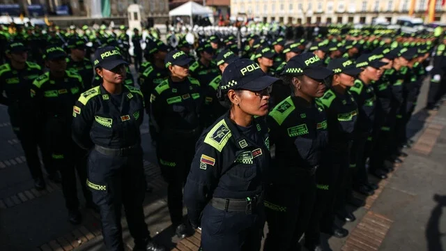 ¿Quiere ingresar a la Policía Nacional? Estos son los requisitos que debe cumplir La Policía Nacional abrió una convocatoria para que jóvenes de hasta 23 años ingresen a la institución como auxiliares. Si está interesado(a), le contamos los pasos a seguir y los documentos que debe reunir.