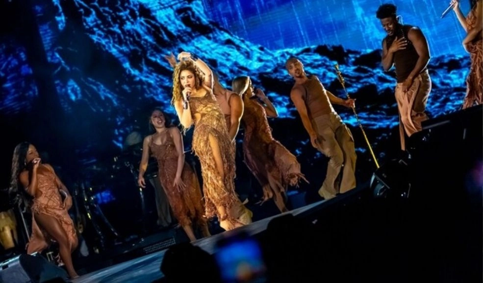Shakira anuncia nuevas fechas en Colombia para su gira ‘Las Mujeres No Lloran’ “No quería irme con mi gira hacia Europa y Asia sin antes permitirme un último paso por América Latina”, expresó la cantante.