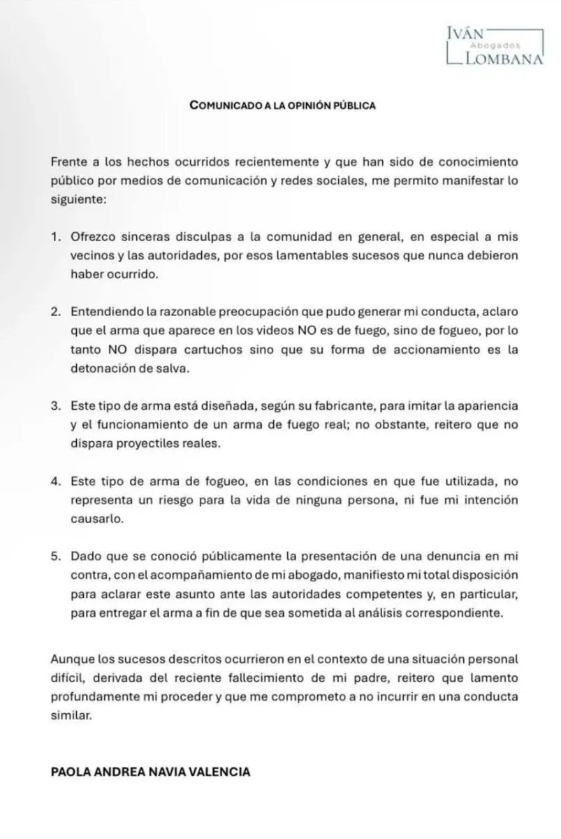 Suba: Habló la mujer que disparó al aire: "El arma no era de fuego" 2 Suba: Habló la mujer que disparó al aire: "El arma no era de fuego" La mujer que protagonizó un video viral al disparar desde el balcón de un apartamento en Suba se pronunció públicamente para aclarar la situación.