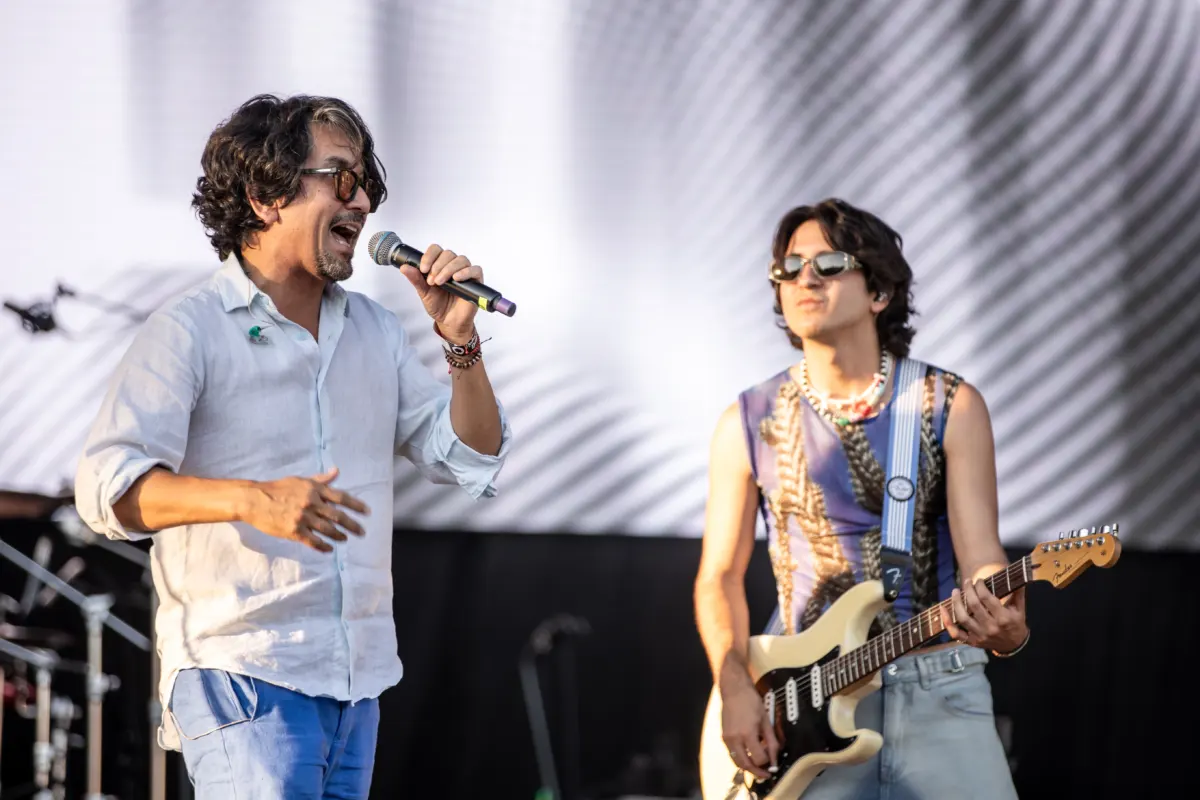 TIMØ la está rompiendo en Europa: llenó y se lució cantando con Juan Duque, Bacilos, entre otros 1 TIMØ la está rompiendo en Europa: llenó y se lució cantando con Juan Duque, Bacilos, entre otros En su parada en Madrid (España), la agrupación colombiana TIMØ dio un concierto memorable en el que participaron artistas de la talla de Bacilos, Andrés Cepeda y Juan Duque, con quien interpretó ‘Traguita’.