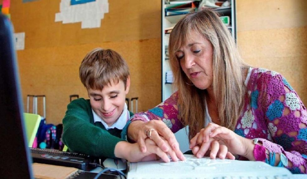 Tiflólogos en Colombia: profesionales clave para una inclusión real 1 tiflologos