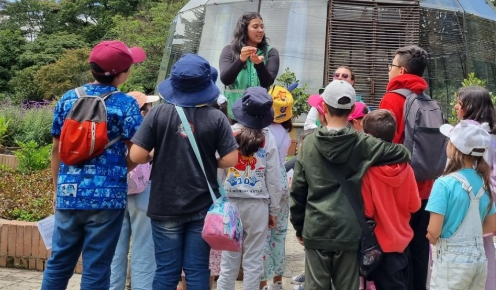 Vacaciones Científicas regresan al Jardín Botánico con misiones ambientales para niños Bajo el lema “Ven, diviértete y aprende”, esta iniciativa busca promover el conocimiento de la naturaleza a través del juego, la exploración y la educación ambiental.