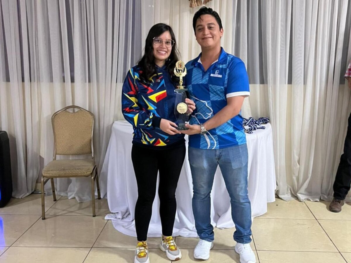 Cundinamarca celebra: Adriana Pachón, campeona continental en ajedrez 2 Adriana irá al Mundial de ajedrez el próximo año.