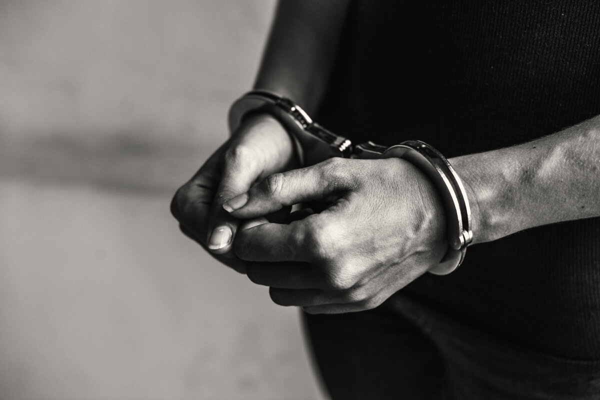 No más lágrimas… alias 'Shampoo' fue capturado en Girardot 1 No más lágrimas… alias 'Shampoo' fue capturado en Girardot Alias Shampoo, no es la primera vez que comete actos delictivos bajo esta modalidad.