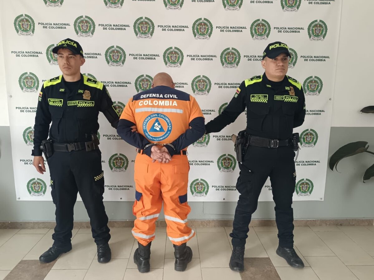 Miembro de la Defensa Civil fue capturado por presunto abuso sexual 8 Miembro de la Defensa Civil fue capturado por presunto abuso sexual