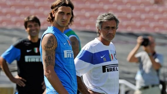 ¿Podrá Mourinho transformar a Jhon Durán como lo hizo con Drogba? Jhon Durán llega al Fenerbahce con la misión de reinventarse bajo la dirección de José Mourinho, el técnico que ha hecho brillar a los más indomables.