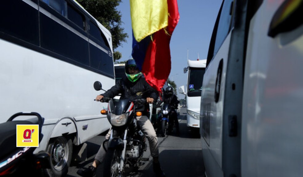 Bogotá rinde homenaje a sus conductores este 16 de julio 6 Bogotá rinde homenaje a sus conductores este 16 de julio Aunque la fecha oficial es el 16, las procesiones y actos de homenaje se extienden durante todo el mes de julio, especialmente en sectores donde el transporte es parte vital del tejido económico y social.