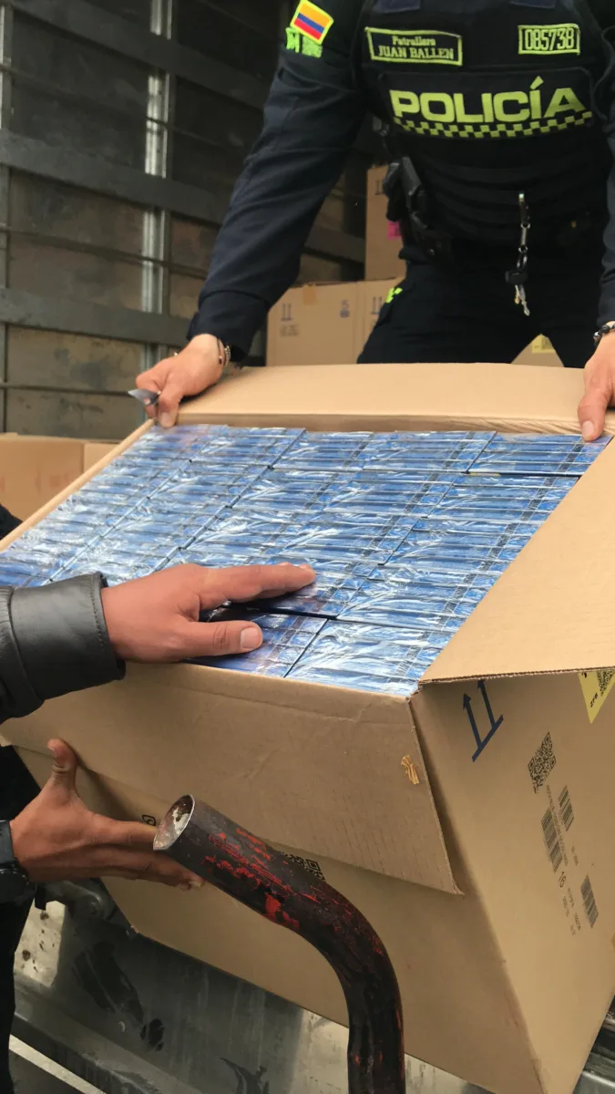 Capturan en Fontibón a ladrón con millonaria mercancía de cigarrillos 2 Capturan en Fontibón a ladrón con millonaria mercancía de cigarrillos