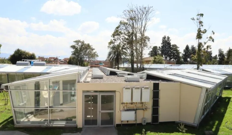 Centro de Atención de Fauna Silvestre en Bogotá ha recibido 2.977 animales en 2025 Los ciudadanos pueden consultar, a través del Observatorio Ambiental de Bogotá, el número de animales que ha ingresado al centro cada año desde 2014, una herramienta que permite visibilizar el impacto de estas acciones de conservación y control.
