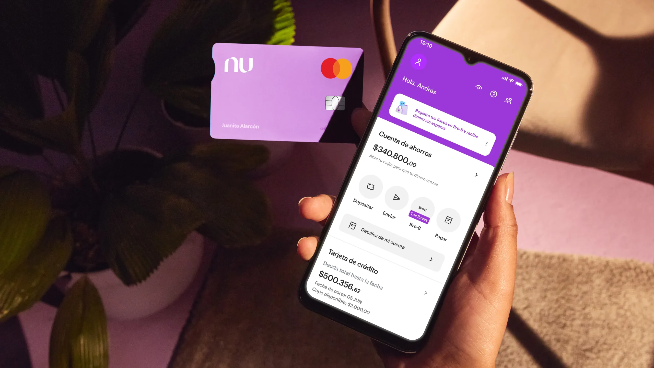 Lo que debes saber de Bre-B, el sistema que te facilita los pagos digitales y de forma segura Llega un nuevo sistema para facilitar tu vida financiera: Bre‑B, una herramienta llena de innovación y tecnología para pagos más seguros a través de llaves digitales. Te contamos cómo funciona y qué beneficios ofrece.