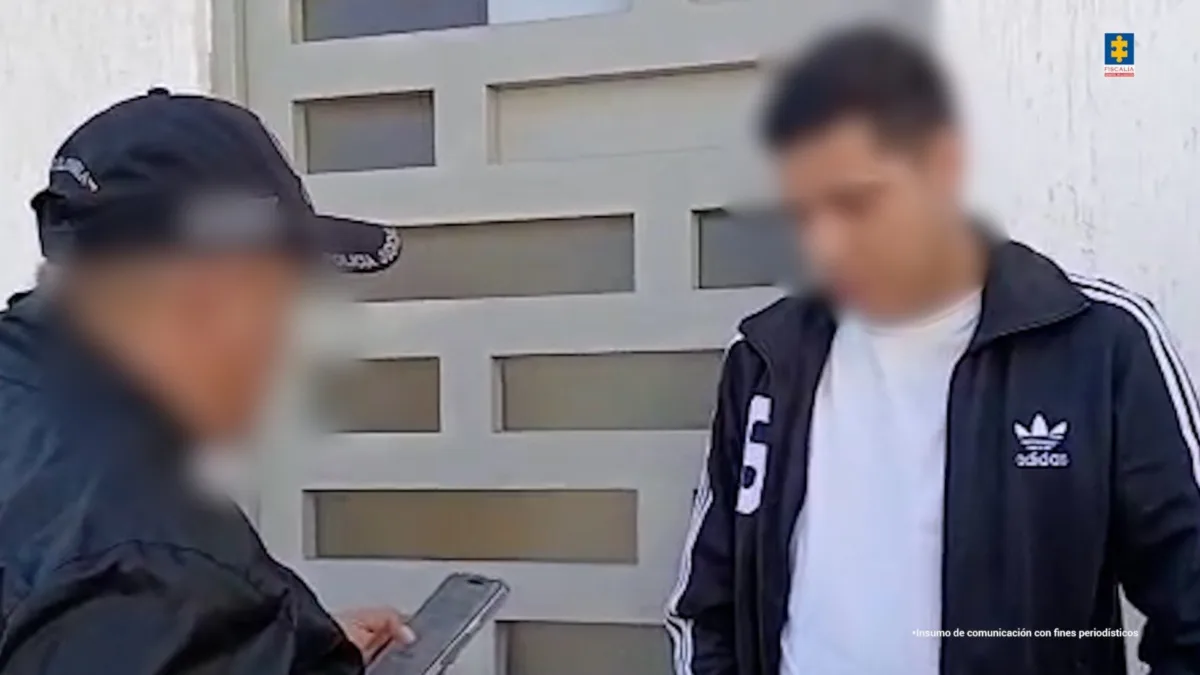 Aterrador: la periodista Laura Blanco fue asfixiada y estrangulada antes de morir. Capturaron a su novio 3 Aterrador: la periodista Laura Blanco fue asfixiada y estrangulada antes de morir. Capturaron a su novio La Fiscalía le imputó el cargo de Feminicidio agravado al novio de Laura Blanco, al ser señalado como responsable de su muerte. Se conocieron aterradores detalles de la investigación.