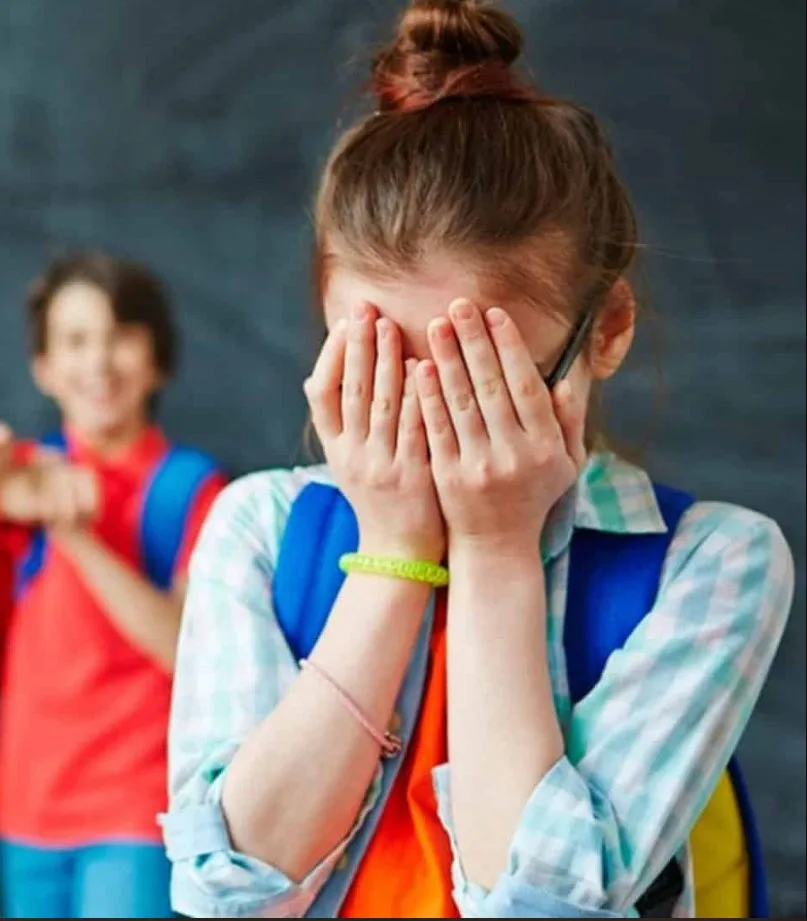 En Ciudad Bolívar: varias menores denuncian acoso y matoneo dentro de su colegio 2 En Ciudad Bolívar varias menores denuncian acoso y matoneo dentro de su colegio