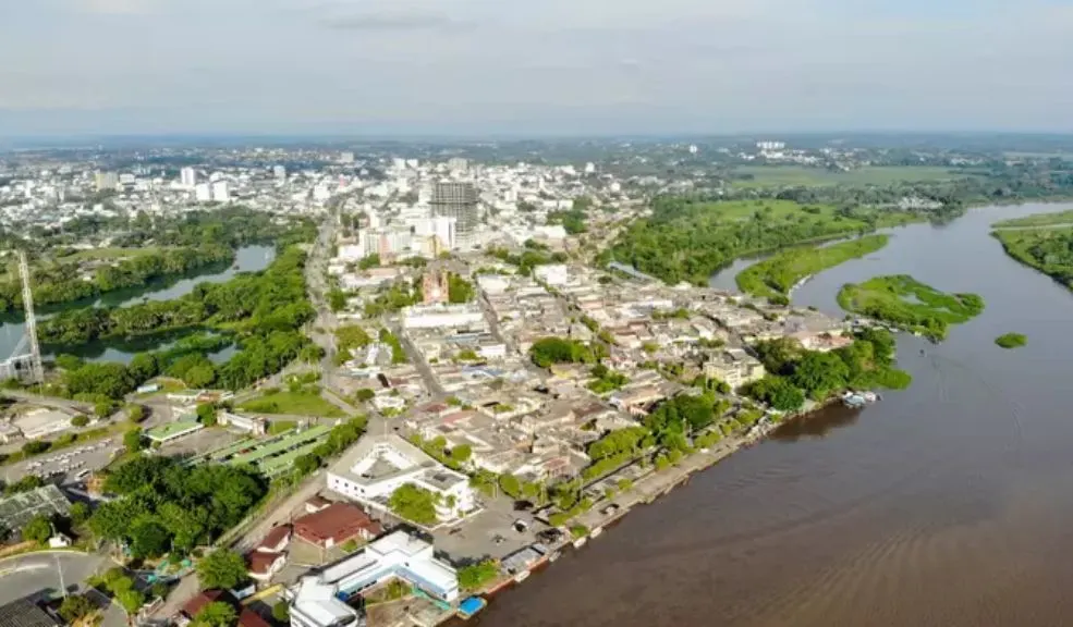 Familia en Bosa pide justicia tras la muerte de Gustavo en Barrancabermeja 1 Familia en Bosa pide justicia tras la muerte de Gustavo en Barrancabermeja La aventura de un joven bogotano de 15 años junto a sus supuestos amigos terminó en tragedia en Barrancabermeja. Se escapó de su casa el 23 de agosto para ir a Cartagena, pero tres días después fue hallado sin vida y con aparentes signos de violencia en el río La Colorada.