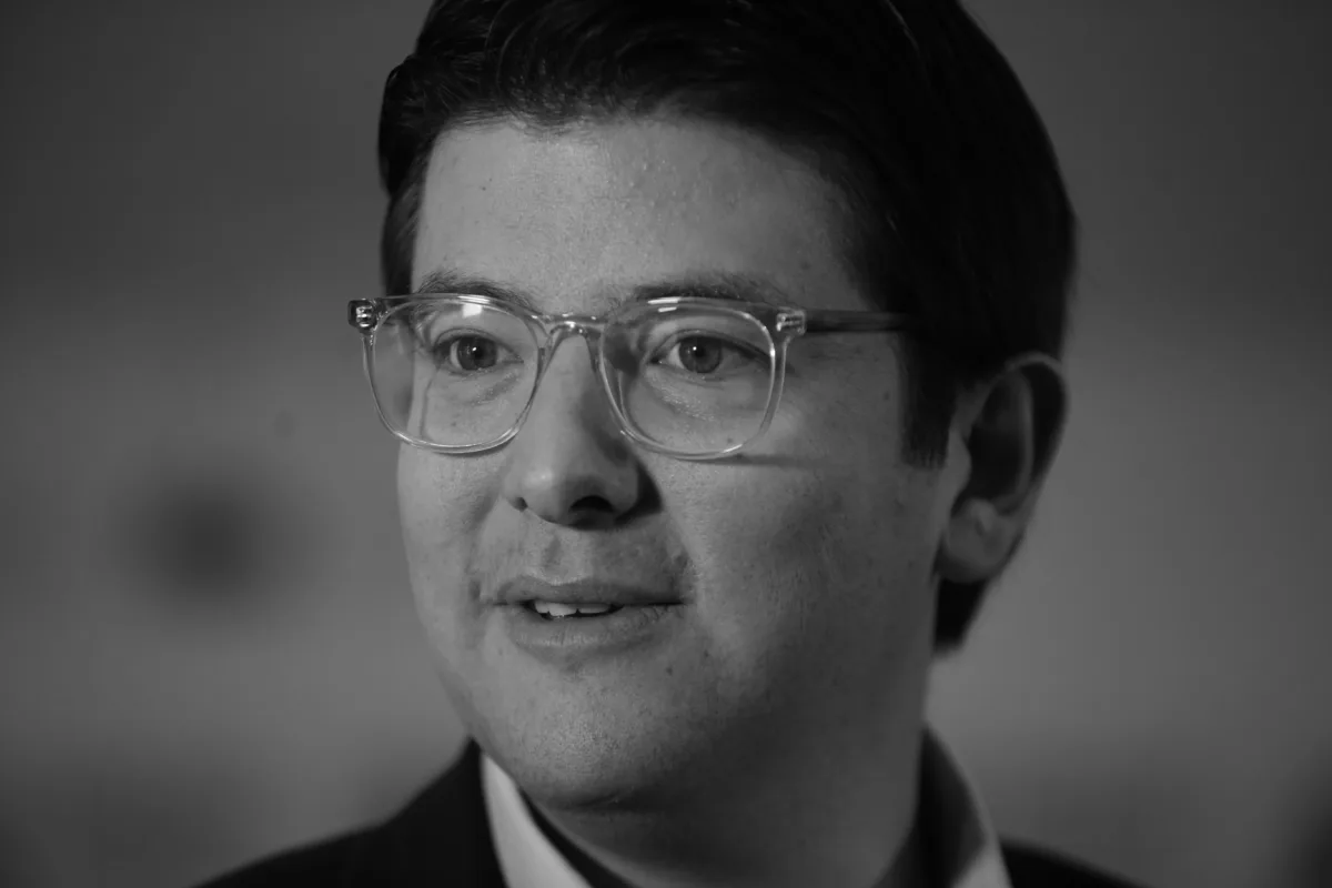 Gustavo Petro sobre la muerte de Miguel Uribe: "La vida está por encima de cualquier ideología" Gustavo Petro lamentó en redes sociales el fallecimiento del senador del Centro Democrático, Miguel Uribe Turbay. Sin embargo, también dio un panorama de la violencia en las últimas décadas y el trato a la oposición.