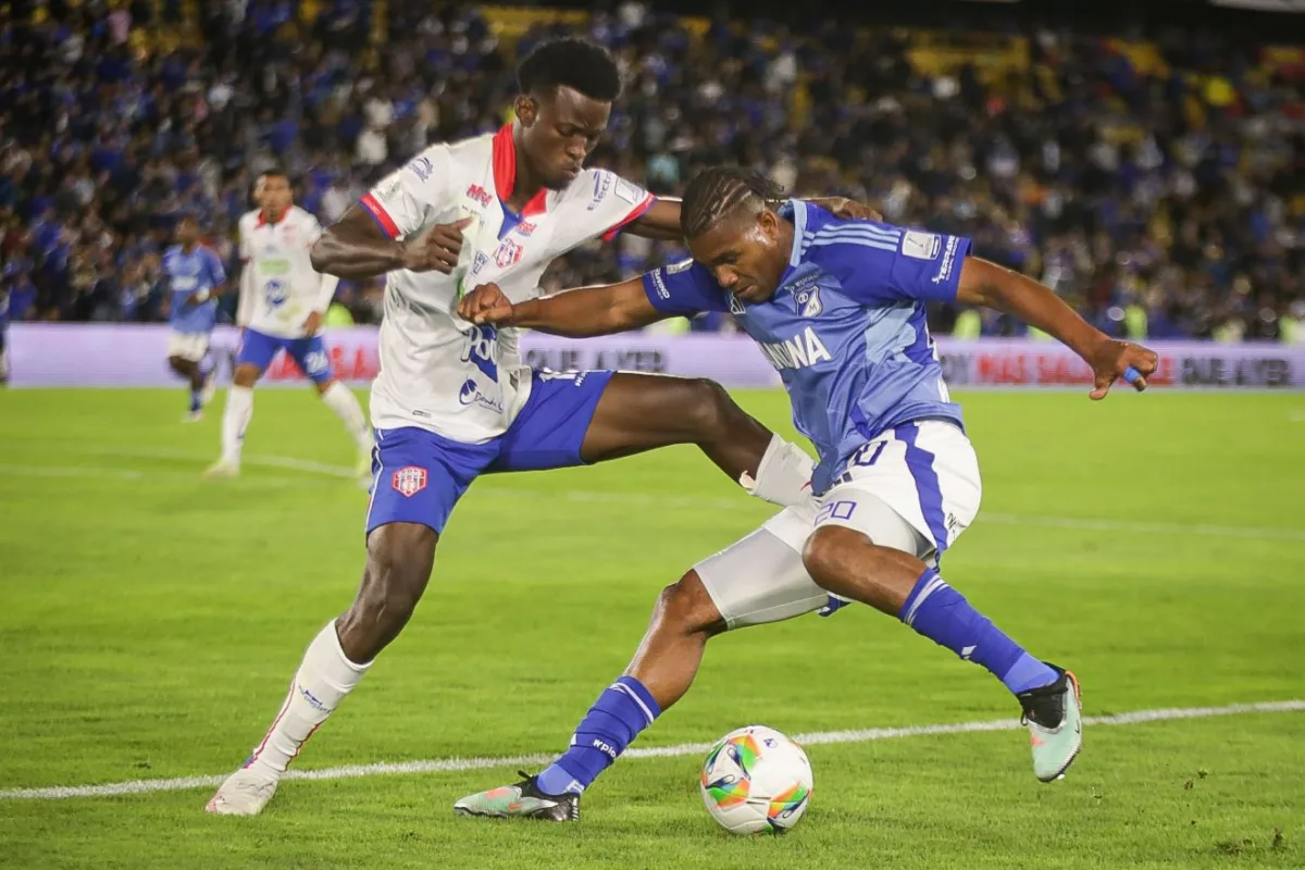 Millonarios quedó como un zapato: perdió con el Unión y sigue último Millonarios tocó fondo anoche, en El Campín. Perdió 2-1 con el Unión Magdalena y sigue último en la Liga. La hinchada se hizo sentir con protesta. David González, a la deriva