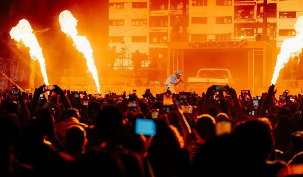 Nanpa Básico hace historia en el Hip Hop colombiano 1 Nanpa Básico hace historia en el Hip Hop colombiano Nanpa Básico hizo historia en Bogotá: dos noches sold out en el Movistar Arena con su ‘Duelo Tour’.