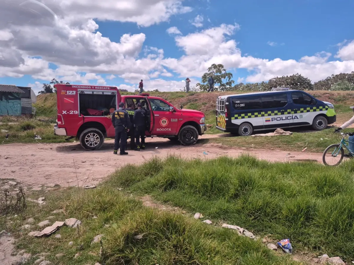 Terrorífico hallazgo en Bosa: comunidad reportó un cuerpo flotando en un río La comunidad del barrio San José de Maryland, en Bosa reportó un cuerpo flotando en el río Tunjuelo.