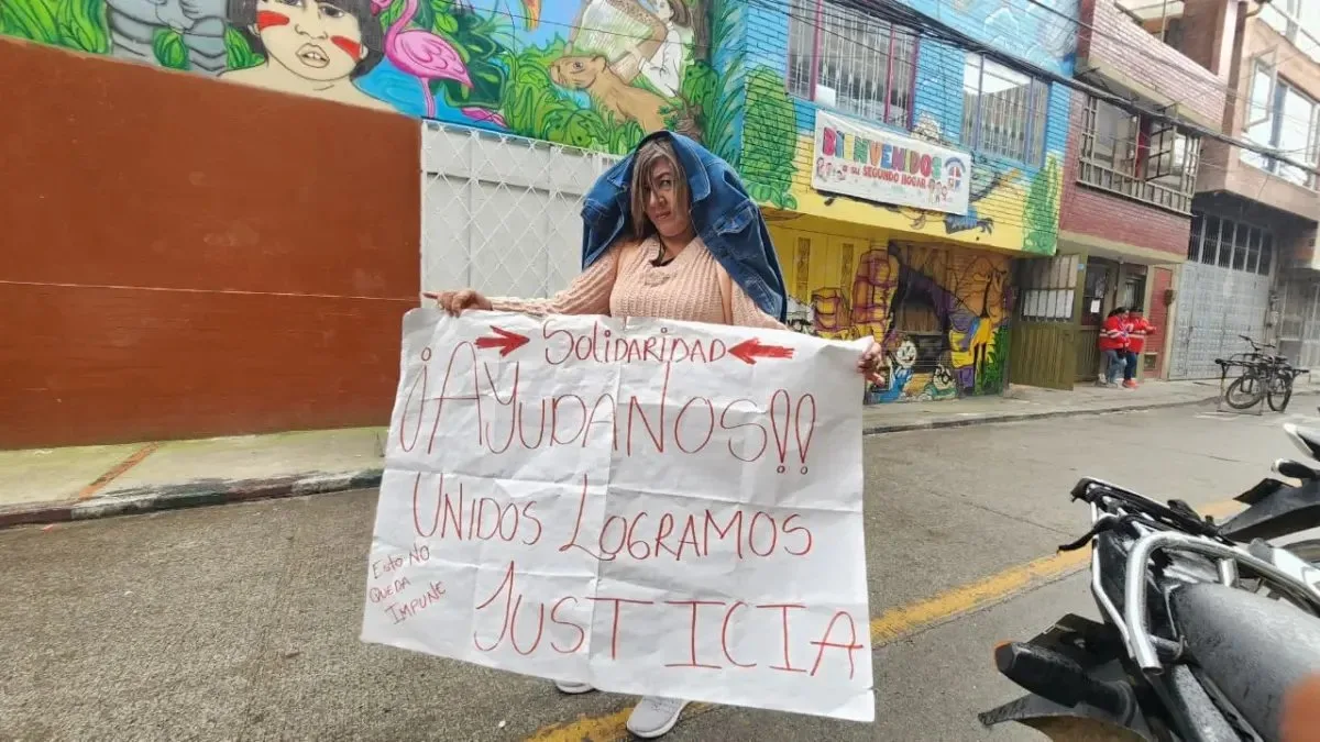 Protesta en calle 6C con carrera 78C genera congestión vial en Bogotá Manifestación en Kennedy causa bloqueos intermitentes en la calle 6C con carrera 78C. Evita la zona y toma vías alternas como la carrera 80 o la avenida Villavicencio.
