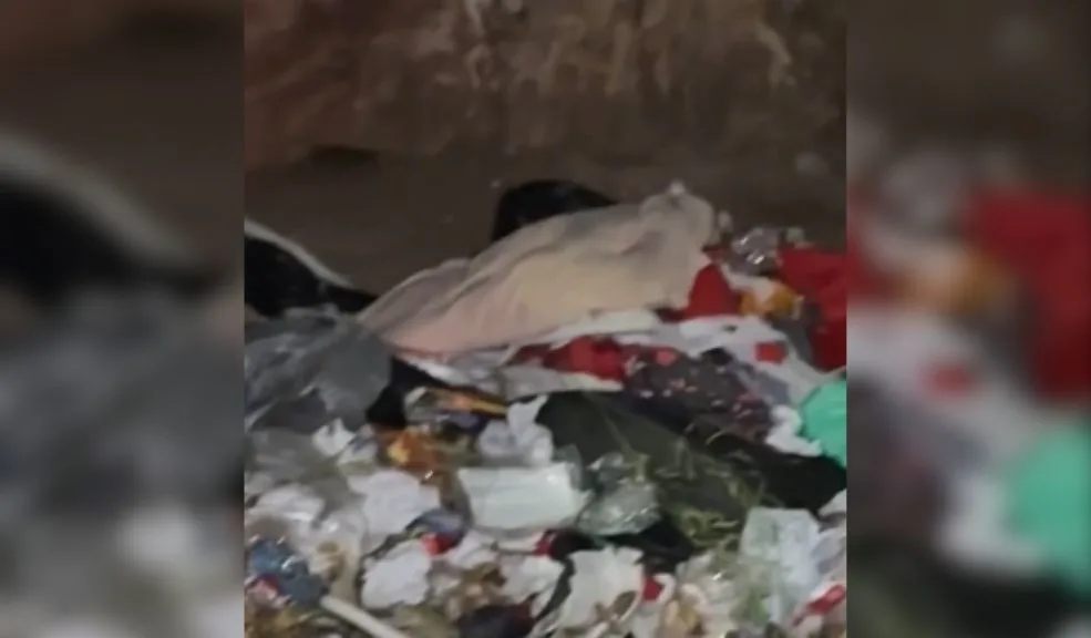 ¡Mamados de la basura! Vecinos de La Paz protestaron en Ciudad Bolívar 2 ¡Mamados de la basura! Vecinos de La Paz protestaron en Ciudad Bolívar Vecinos de La Paz, en Ciudad Bolívar, protestaron por la acumulación de basura y el abandono de las autoridades. Denuncian que esto afecta su salud.