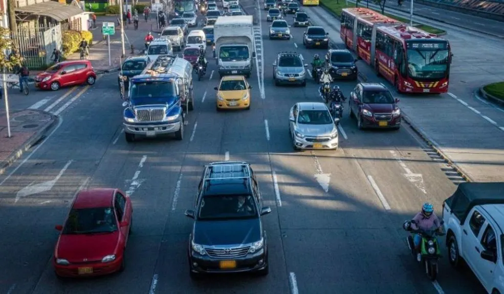 ¡Ojo, conductores! Así funcionará el Pico y placa en Bogotá del 25 al 31 de agosto La Secretaría Distrital de Movilidad (SDM) mantiene activa la medida de pico y placa para vehículos particulares y taxis para lo que queda del mes de agosto. Tome nota.