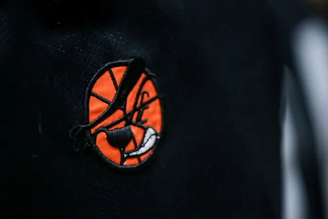 Bogotá se quedará sin equipo en la próxima edición de la Liga Profesional de Baloncesto 2 Bogotá se quedará sin equipo en la próxima edición de la Liga Profesional de Baloncesto El baloncesto bogotano se enfrenta a un futuro incierto. El equipo Piratas de Bogotá no participará en la próxima edición de la Liga Profesional por problemas financieros.
