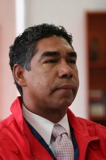 Bogotá se quedará sin equipo en la próxima edición de la Liga Profesional de Baloncesto 3 Bogotá se quedará sin equipo en la próxima edición de la Liga Profesional de Baloncesto El baloncesto bogotano se enfrenta a un futuro incierto. El equipo Piratas de Bogotá no participará en la próxima edición de la Liga Profesional por problemas financieros.