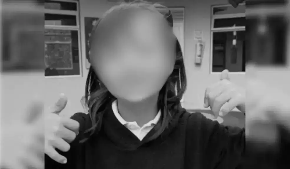 Caso Valeria: "Rechazamos que se quiera reducir la tragedia a un tema económico" 1 Caso Valeria: "Rechazamos que se quiera reducir la tragedia a un tema económico" La familia de la menor fallecida Valeria Afanador rechazó las declaraciones del abogado del colegio Gimnasio Campestre Los Laureles, Francisco Bernate, en las que se refirió a la millonaria indemnización que recibiría la familia.