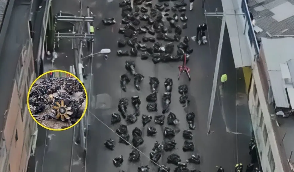 Cayó caleta de motores 'maquillados' en La Estanzuela La Policía descubrió en un sótano y varios locales de Los Mártires 250 motores de carros y camiones con seriales alterados, listos para ser vendidos en el mercado negro. El operativo, resultado de seis meses de investigación, hace parte de la ofensiva contra las mafias de autopartes. Solo en 2025 ya se han incautado más de 2.000 autopartes, 800 motores y recuperado 799 vehículos, lo que ha permitido reducir el hurto de carros en un 29 % en Bogotá.