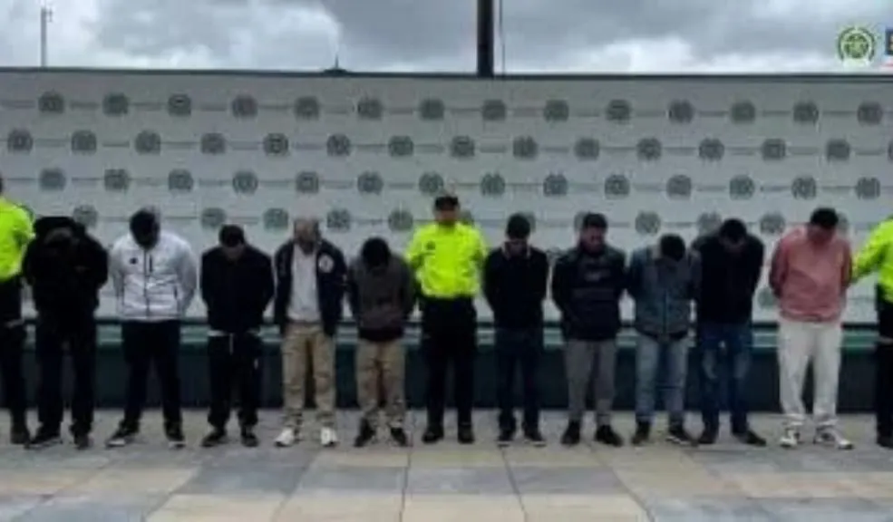 Cayó la banda ‘Los Titis’, que tenían azotado al centro de Bogotá Diez presuntos integrantes de la banda 'Los Titis' fueron capturados por robos violentos en el centro de Bogotá. Le contamos cómo operaban.