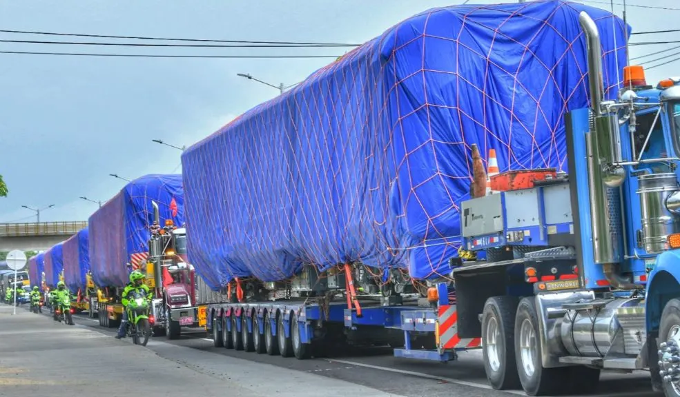 El primer vagón del Metro de Bogotá está próximo a llegar a la capital Empieza la cuenta regresiva para recibir el primer vagón del Metro de Bogotá. Anoche arribó a Puerto Salgar, en el departamento de Cundinamarca, a aproximadamente 5 horas de la capital. Según lo planeado, mañana 10 de septiembre estarían ingresando por el occidente de la ciudad.