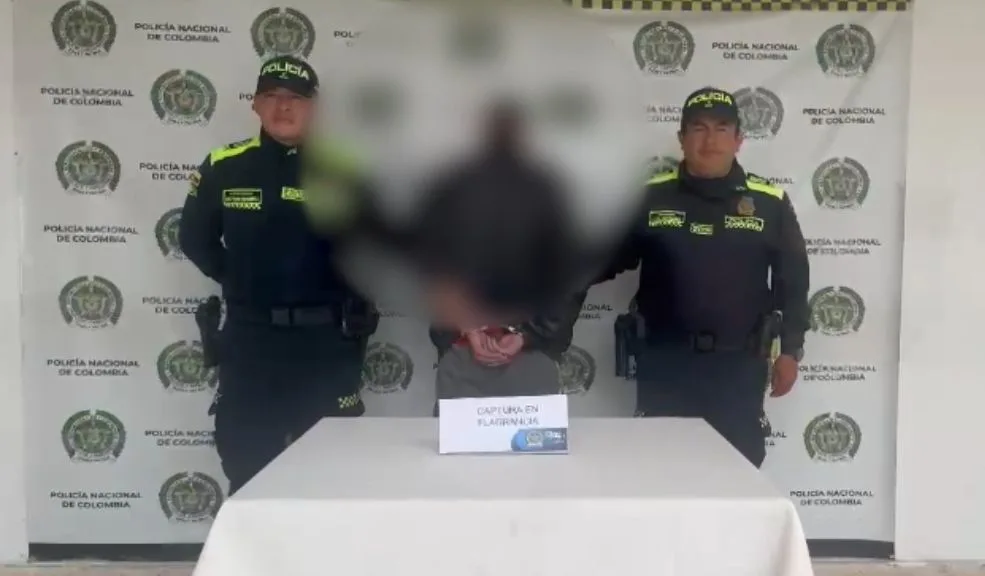 Cayeron dos en Fusagasugá: señalados de homicidios en riña y ataque en vía pública 8 Cayeron dos en Fusagasugá: señalados de homicidios en riña y ataque en vía pública La tranquilidad de los habitantes de Fusagasugá se vio sacudida en los últimos meses por dos hechos violentos que terminaron con la vida de dos ciudadanos. Sin embargo, en las últimas horas, la Policía de Cundinamarca confirmó la captura de los presuntos responsables, quienes ya están en manos de la justicia.