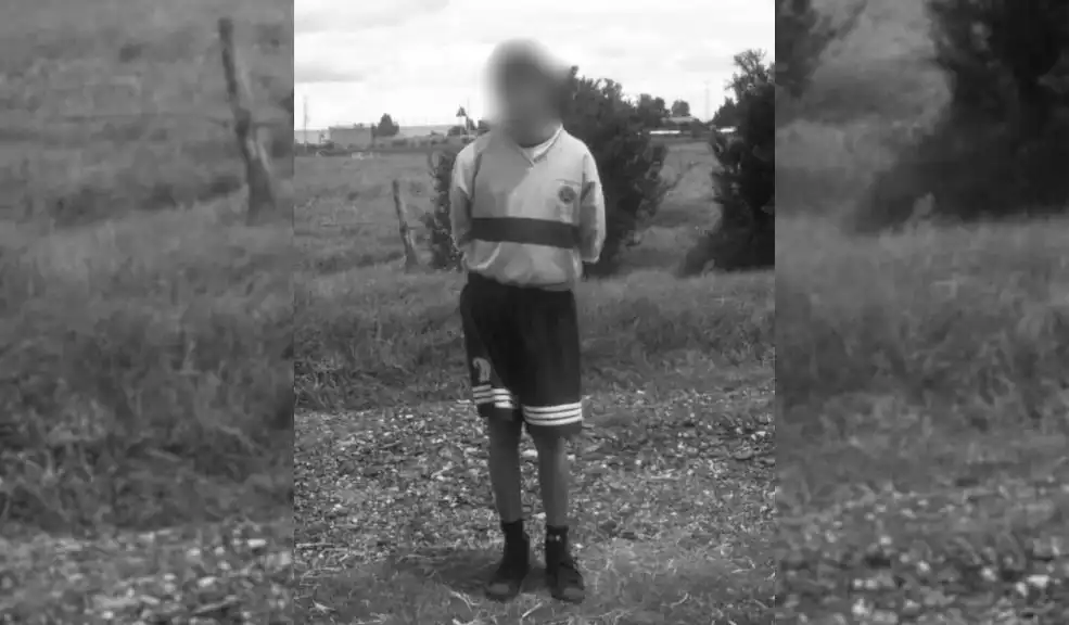 En Suba: doble homicidio en un mismo día 3 En Suba: doble homicidio en un mismo día Una jornada de violencia en la localidad de Suba dejó a dos hombres muertos en hechos aislados. Las víctimas fueron asesinadas en diferentes sectores y, según la comunidad, las autoridades no actuaron de manera oportuna para evitar los crímenes.