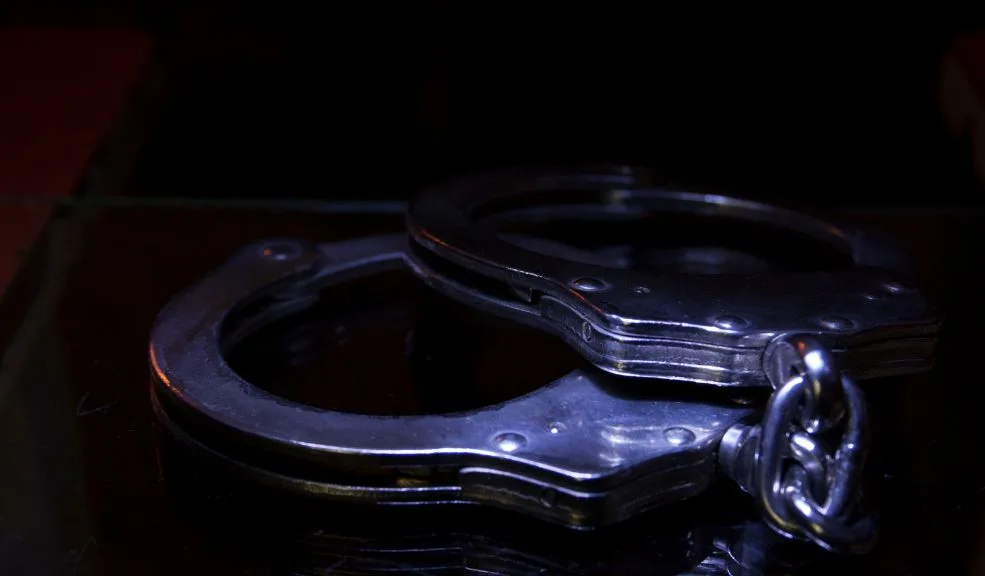 En Tocaima: pagará cárcel por abusar de una menor de edad 1 En Tocaima: pagará cárcel por abusar de una menor de edad Un aberrante caso de violencia contra una menor de edad ha indignado a la comunidad de Tocaima, Cundinamarca. La Fiscalía General de la Nación logró que un juez enviara a la cárcel al presunto culpable.