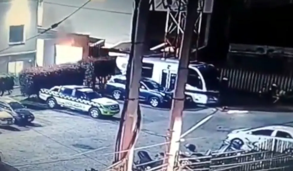 Funza: muere octava persona por incendio en estación de Policía El incendio en la estación de Policía de Funza ya deja ocho personas fallecidas y varios heridos que continúan bajo atención médica en hospitales de Cundinamarca y Bogotá.