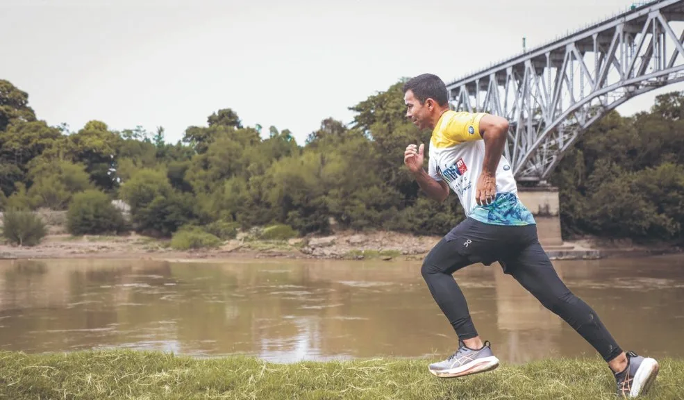 Párchese en la icónica Media Maratón de Cundinamarca: así puede participar 5 Párchese en la icónica Media Maratón de Cundinamarca: así puede participar Si disfruta de los retos deportivos, aquí tiene uno que lo pondrá a correr en serio: la Media Maratón de Cundinamarca, que se realizará los días 25 y 26 de octubre. A continuación le explicamos cómo inscribirse.