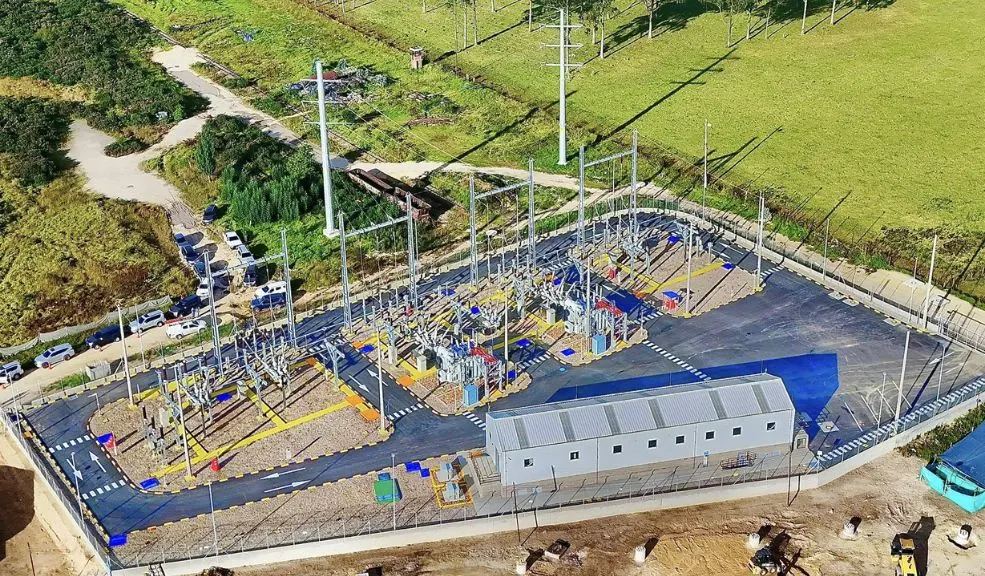 Nueva Subestación Eléctrica Tren de Occidente de Enel refuerza la energía en Cundinamarca 1 Nueva Subestación Eléctrica Tren de Occidente de Enel refuerza la energía en Cundinamarca Enel Colombia pone en operación la nueva Subestación Eléctrica Tren de Occidente, la cual le dará energía al tren 100% eléctrico que transportará a 130.000 personas entre Bogotá y los municipios de Facatativá, Madrid, Mosquera y Funza.