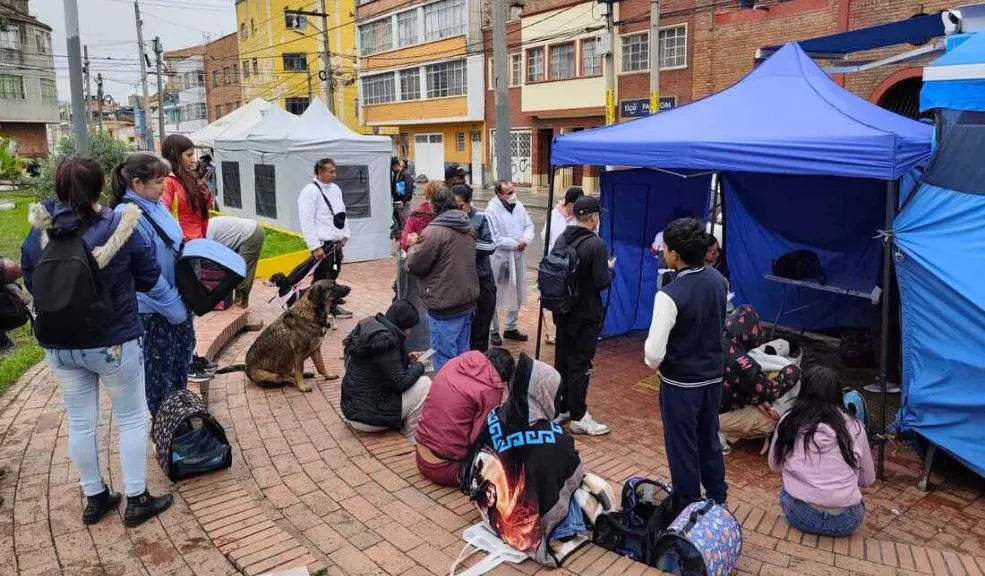 Prepare a sus peluditos: en Bogotá abren 10.000 cupos de esterilización gratis Si se quedó sin cupo para esterilizar a su peludito en septiembre, la Alcaldía Mayor de Bogotá y el Instituto Distrital de Protección y Bienestar Animal (IDPYBA) habilitaron, en esta versión de octubre, 10.000 cupos para que más peluditos accedan a los beneficios.
