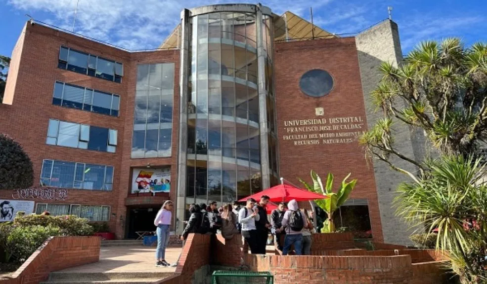 Universidad Distrital abre inscripciones para Matrícula Cero 2026 2 Universidad Distrital abre inscripciones para Matrícula Cero 2026 La Universidad Distrital abrió inscripciones para el 2026 en 47 programas de pregrado, con la gran ventaja de la Matrícula Cero. Los aspirantes tienen hasta el 5 de noviembre para postularse y acceder a una educación superior sin costo en esta institución pública.