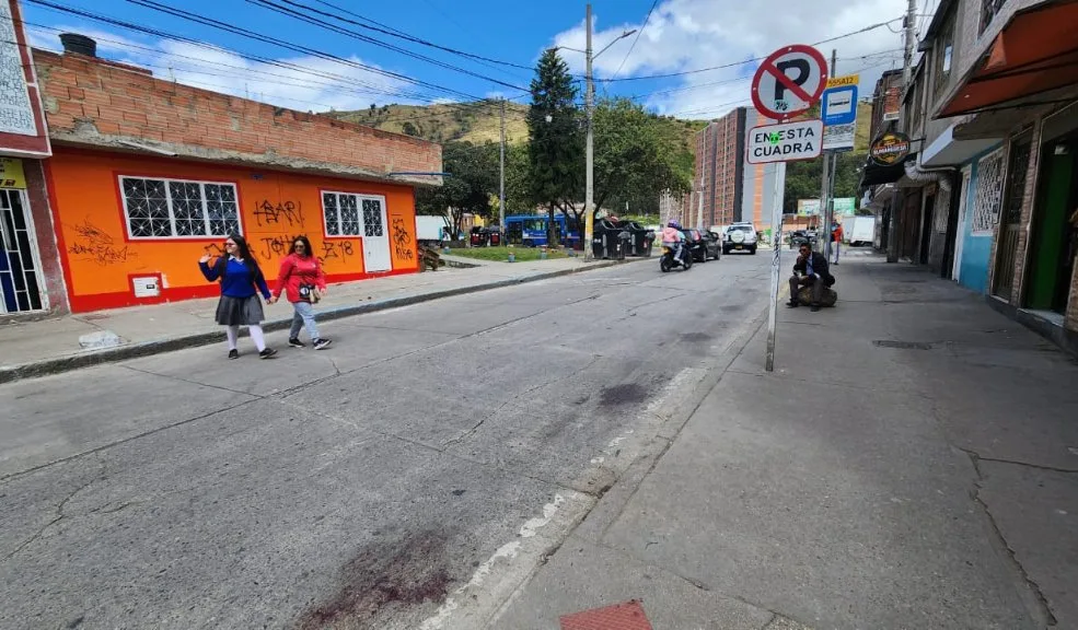 En Rafael Uribe: joven murió apuñalado tras riña por presunto hurto 8 Vendedor informal habría matado a joven tras presunto robo del celular