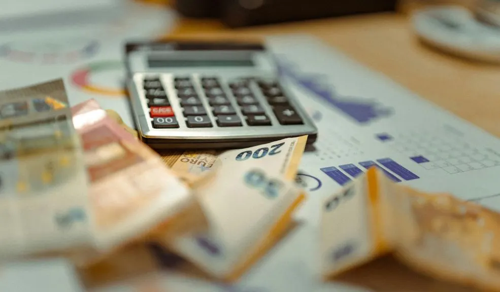 ¿Sin dinero para el arriendo? Abren inscripciones para que le den una mano Si el sueldo no le está alcanzando para cubrir los gastos del arriendo, no deje pasar la oportunidad de inscribirse en el programa Arrendamiento Temporal Solidario, con el que por primera vez se entregará dinero a las personas para ayudarles a pagar.