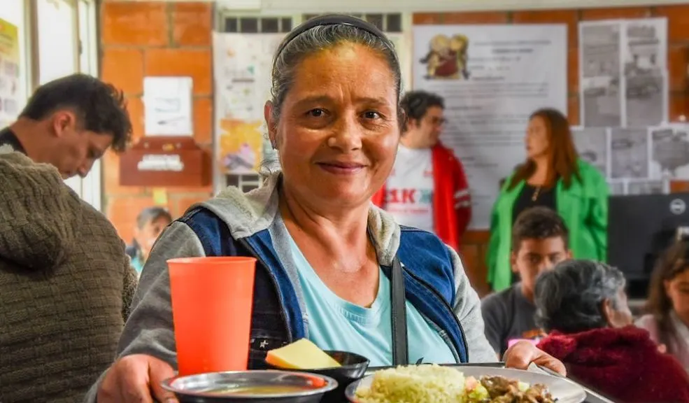 Abren nuevo comedor en Bosa para combatir el hambre: ¿cómo acceder a él? 2 Abren nuevo comedor en Bosa para combatir el hambre: ¿cómo acceder a él? Un nuevo comedor se suma a Bosa para combatir el hambre bajo la estrategia 'Bogotá Sin Hambre 2.0'. Si quiere conocer dónde y cómo acceder a este y otros comedores, aquí le contamos.