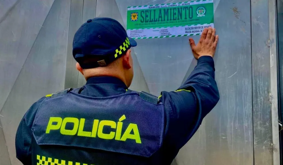En Kennedy: vendían morcilla en una bodega clandestina. Había ratas 2 En Kennedy: vendían morcilla en una bodega clandestina. Había ratas Luego de varias denuncias ciudadanas, fue sellada en Kennedy una bodega clandestina de fabricación de morcilla, ubicada en el barrio Socorro.