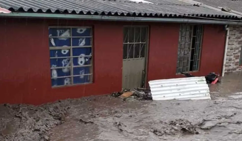 Emergencia por lluvias en Cundinamarca: 116 municipios en alerta 1 Emergencia por lluvias en Cundinamarca: 116 municipios en alerta Las intensas lluvias tienen en emergencia a Cundinamarca: deslizamientos, desbordamientos y cierres viales ponen en alerta a todo el departamento, mientras las autoridades redoblan esfuerzos para proteger a las comunidades afectadas.