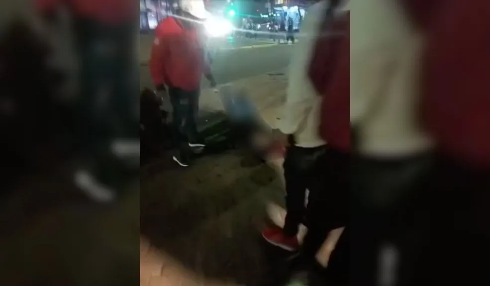 En Rafael Uribe: a bala le quitaron la vida a dos hombres en el barrio Marco Fidel Suárez Un nuevo caso de sicariato sacudió la localidad de Rafael Uribe Uribe. Dos hombres fueron asesinados a bala en el barrio Marco Fidel Suárez por atacantes que se movilizaban en motocicleta.
