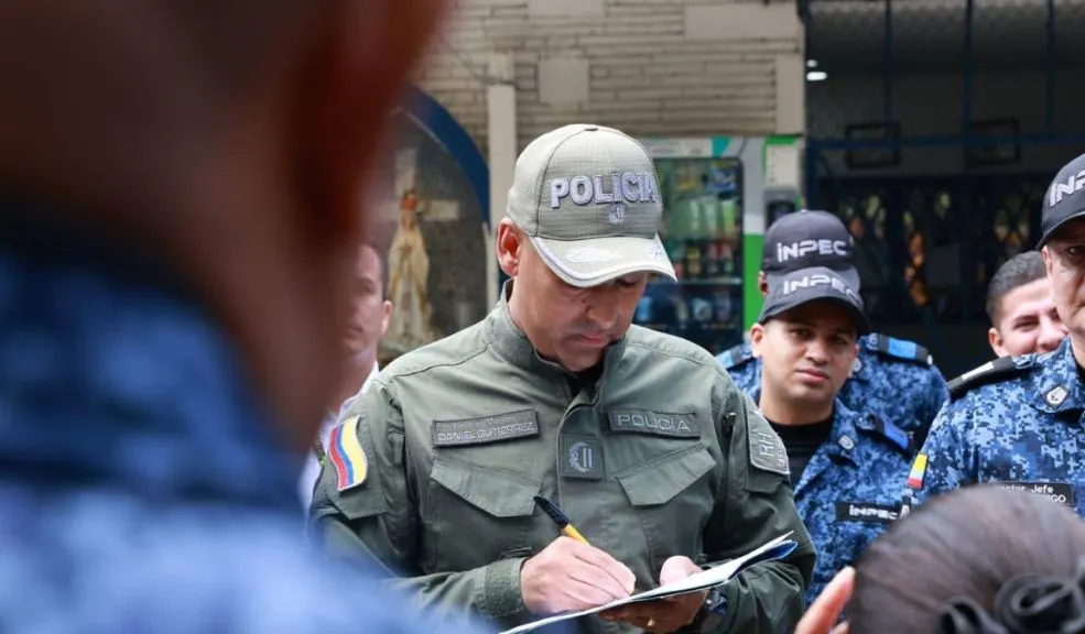 Inpec toma medidas, tras hechos de violencia: megaoperativo nacional Con el objetivo de garantizar el orden, la seguridad y la integridad de los funcionarios y personas privadas de la libertad en los establecimientos del país, el Inpec tomó medidas con megaoperativos a nivel nacional. Así se desarrollaron.