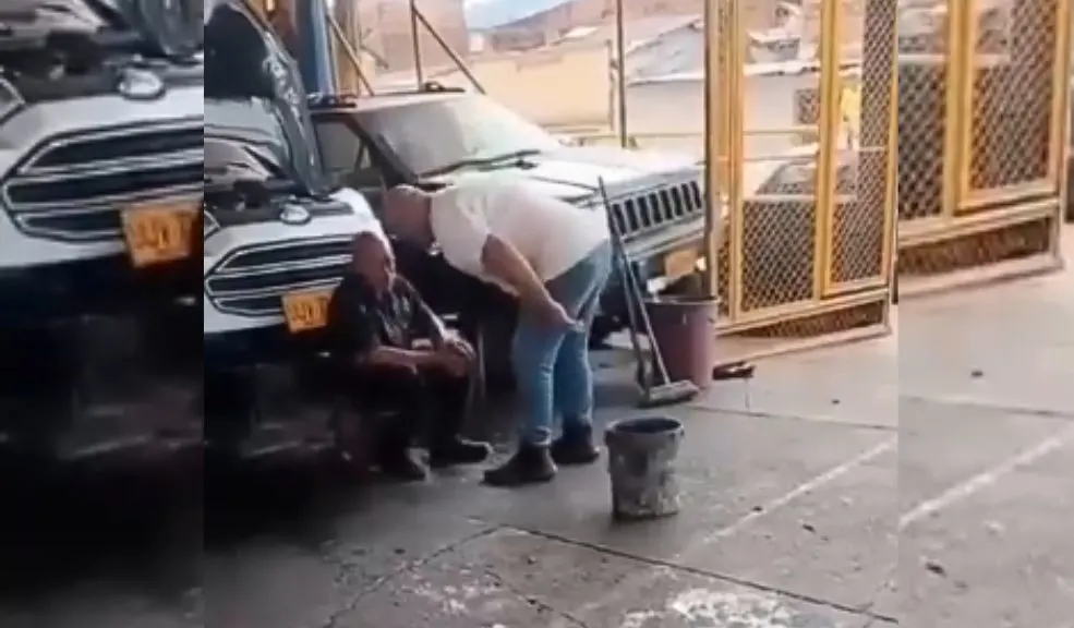 Indignación por cruel trato a un adulto mayor en su lugar de trabajo 2 Indignación por cruel trato a un adulto mayor en su lugar de trabajo En redes sociales se hizo viral un video que muestra a un hombre, al parecer de nacionalidad española, agrediendo e insultando a un adulto mayor en su lugar de trabajo, en Pereira. El sujeto le lanzó a la otra persona agua y después le grito en la cara.