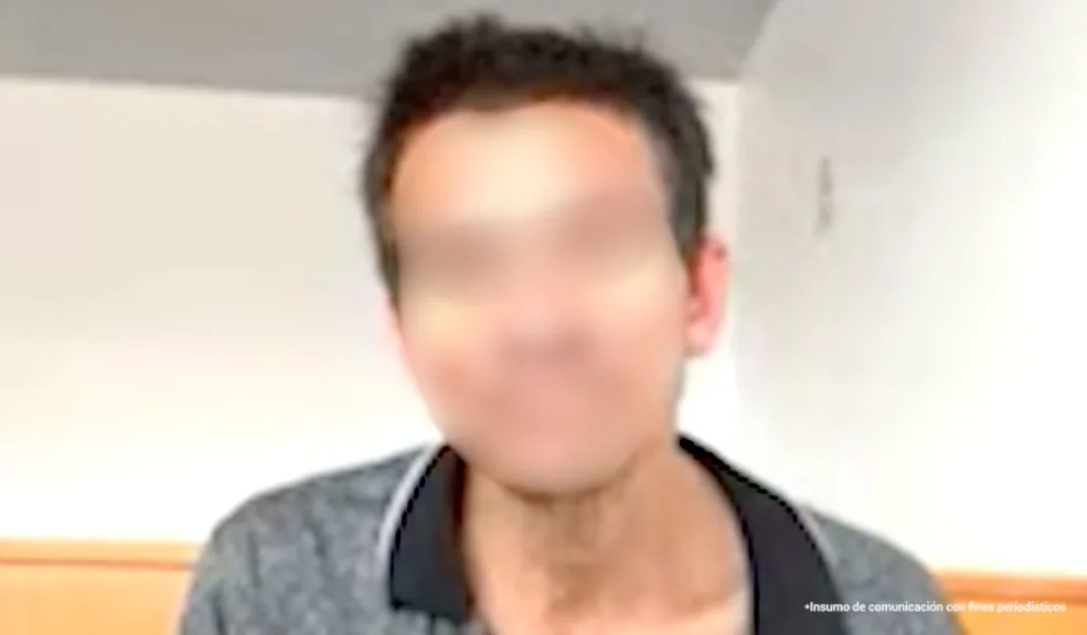 San Cristóbal: a la cárcel hombre que secuestró, agredió y abusó de una mujer durante 10 horas 1 San Cristóbal: a la cárcel hombre que secuestró, agredió y abusó de una mujer durante 10 horas Un juez de control de garantías ordenó la reclusión en la cárcel de un individuo presuntamente responsable de secuestro, agresión y abuso sexual contra una mujer. El crimen tuvo lugar en una residencia de Santa Rita Sur Oriental (San Cristóbal).