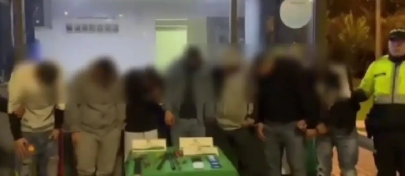 Cayó banda que intentó entrar a una casa en Suba con la modalidad de ‘escalera humana’ 1 Cayó banda que intentó entrar a una casa en Suba con la modalidad de ‘escalera humana’