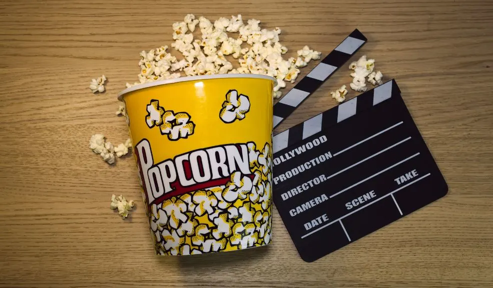 ¡No se lo pierda! La Cinemateca de Bogotá ofrece una programación imperdible para el receso escolar Con el receso escolar de octubre, llegan actividades imperdibles para los niños, niñas y jóvenes de la capital. Una de las experiencias recomendadas es la ofrecida por la Cinemateca de Bogotá, donde podrán disfrutar del cine, el arte y participar en diversos talleres.
