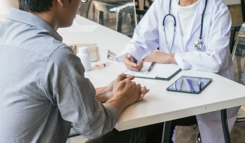 ¿Problemas con su EPS? En El Tunal atenderán sus reclamos médicos La Superintendencia Nacional de Salud realizará una jornada especial en el Hospital Tunal de atención al usuario, en la cual usted podrá exponer los inconvenientes que ha tenido con los servicios médicos. En el lugar habrá representantes de todas las EPS para atender sus solicitudes.
